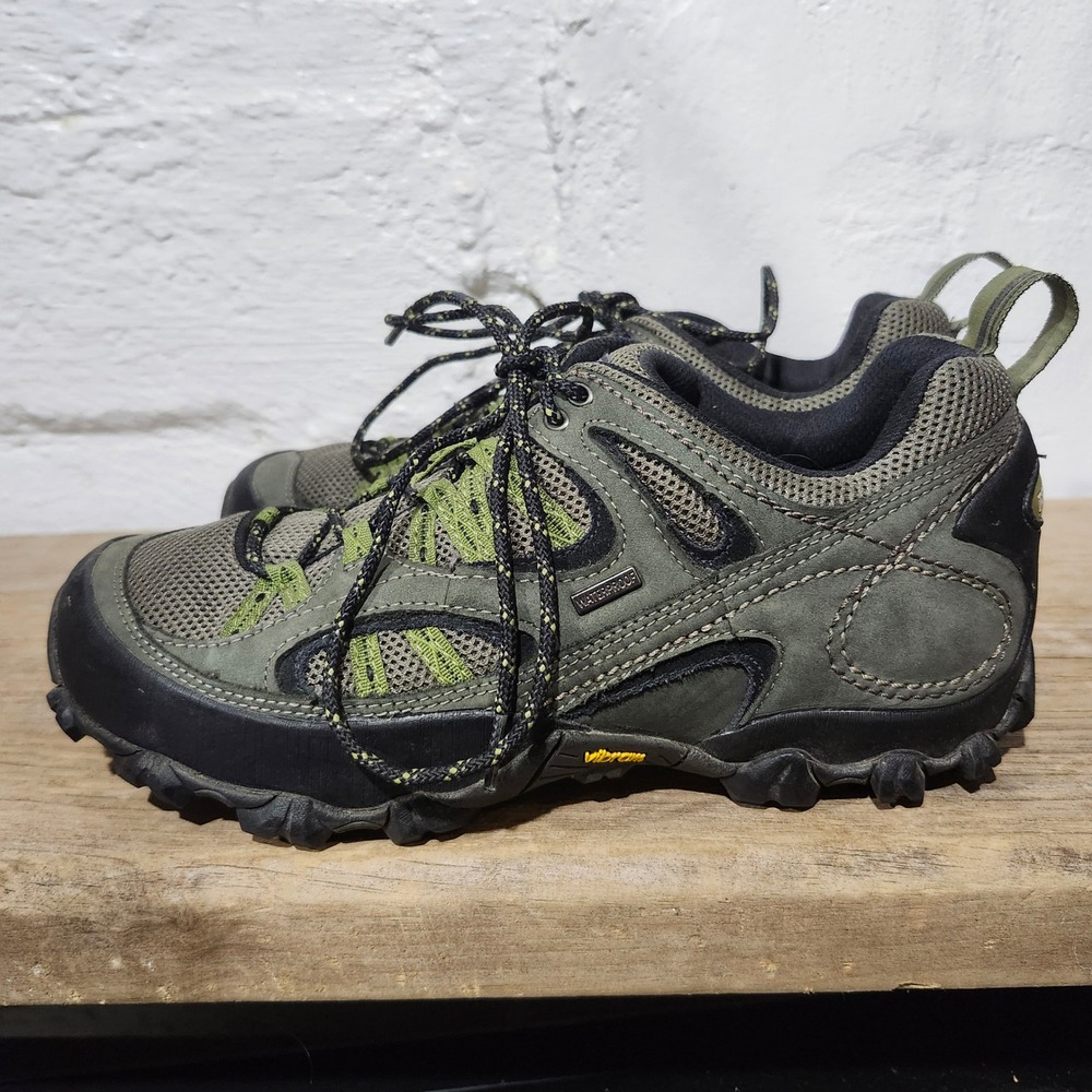 Patagonia Drifter Beluga / Willow Mens 8.5 Waterproof Hiking Shoes Olive Vibram